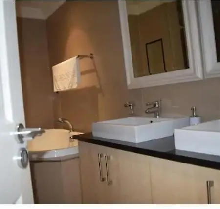 Three And Two Bedroom At The Sails Durban Buitenkant foto