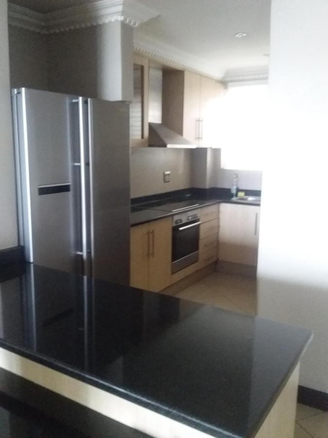 Three And Two Bedroom At The Sails *