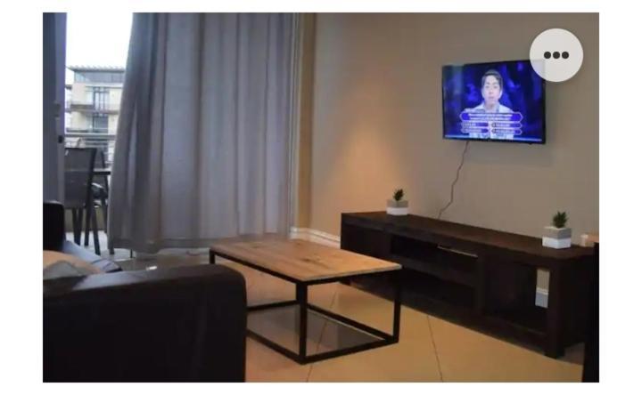 Three And Two Bedroom At The Sails Apartment